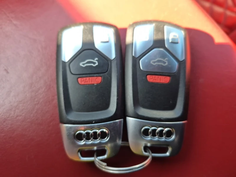 Audi SQ5 * TECHNIK * CARFAX * БЕЗ ПЪРВОНАЧАЛНА ВНОСКА, снимка 8 - Автомобили и джипове - 53001065