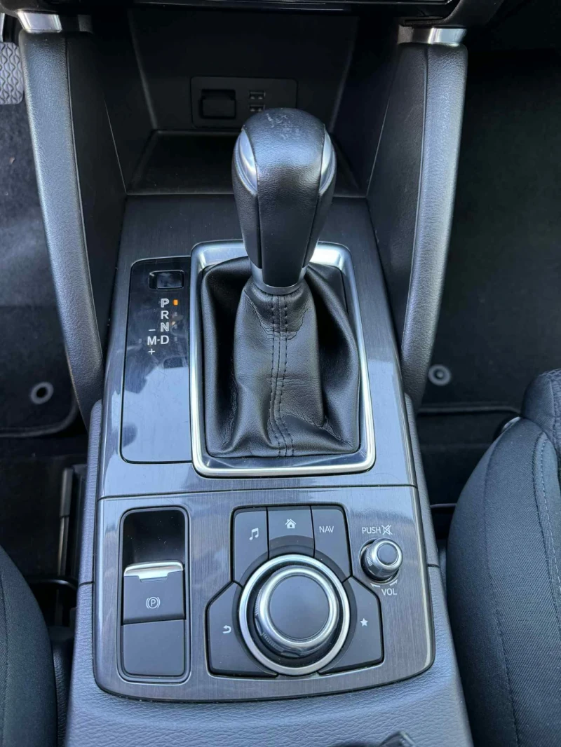 Mazda CX-5 2.2 D Facelift Skyactive 2017/101.000km, снимка 14 - Автомобили и джипове - 53464051