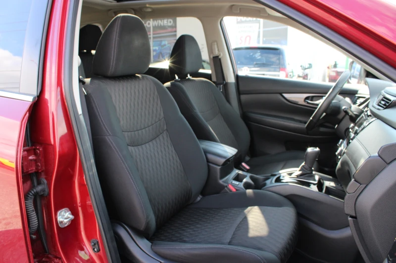 Nissan Rogue * SV AWD* , снимка 8 - Автомобили и джипове - 53538454