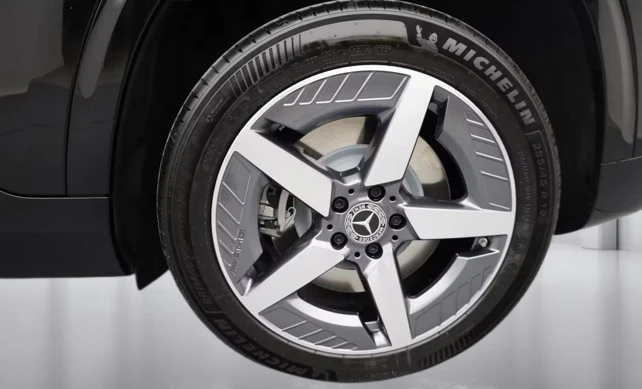 Mercedes-Benz GLB 250 + New Model = AMG Line= Advanced Plus Гаранция, снимка 5 - Автомобили и джипове - 54728717