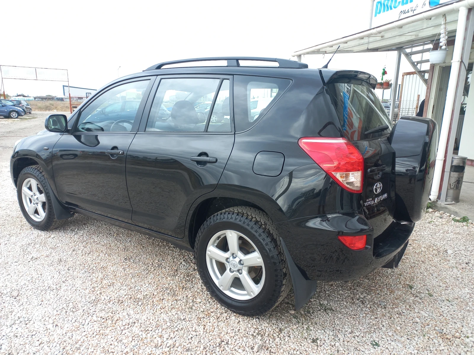 Toyota Rav4 2, 0 i - изображение 5