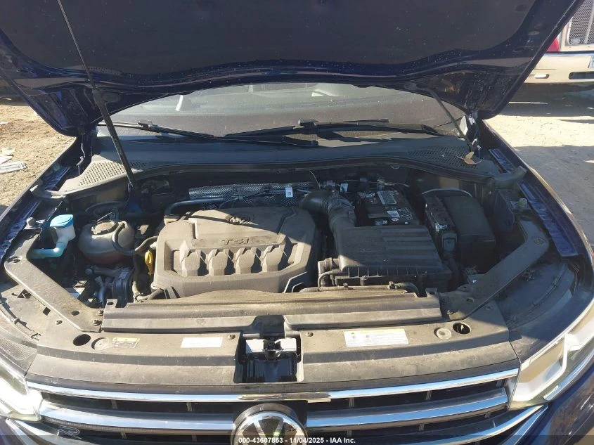 VW Tiguan 2l Volkswagen 2.0T Sel R-Line - изображение 10