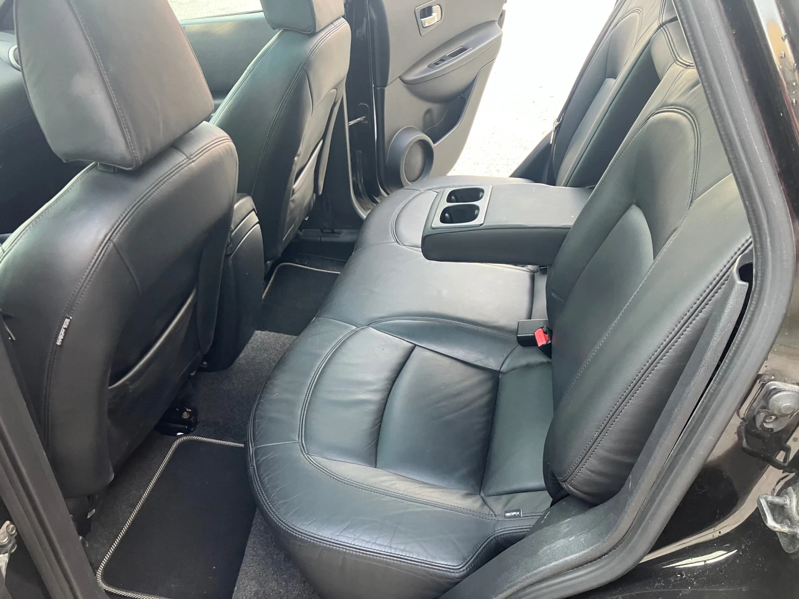 Nissan Qashqai 1.5DCI-Кожа-Панорама-нави, снимка 12 - Автомобили и джипове - 53565332