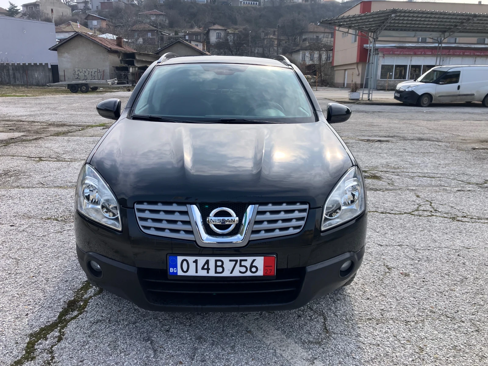 Nissan Qashqai 1.5DCI-Кожа-Панорама-нави, снимка 2 - Автомобили и джипове - 53565332
