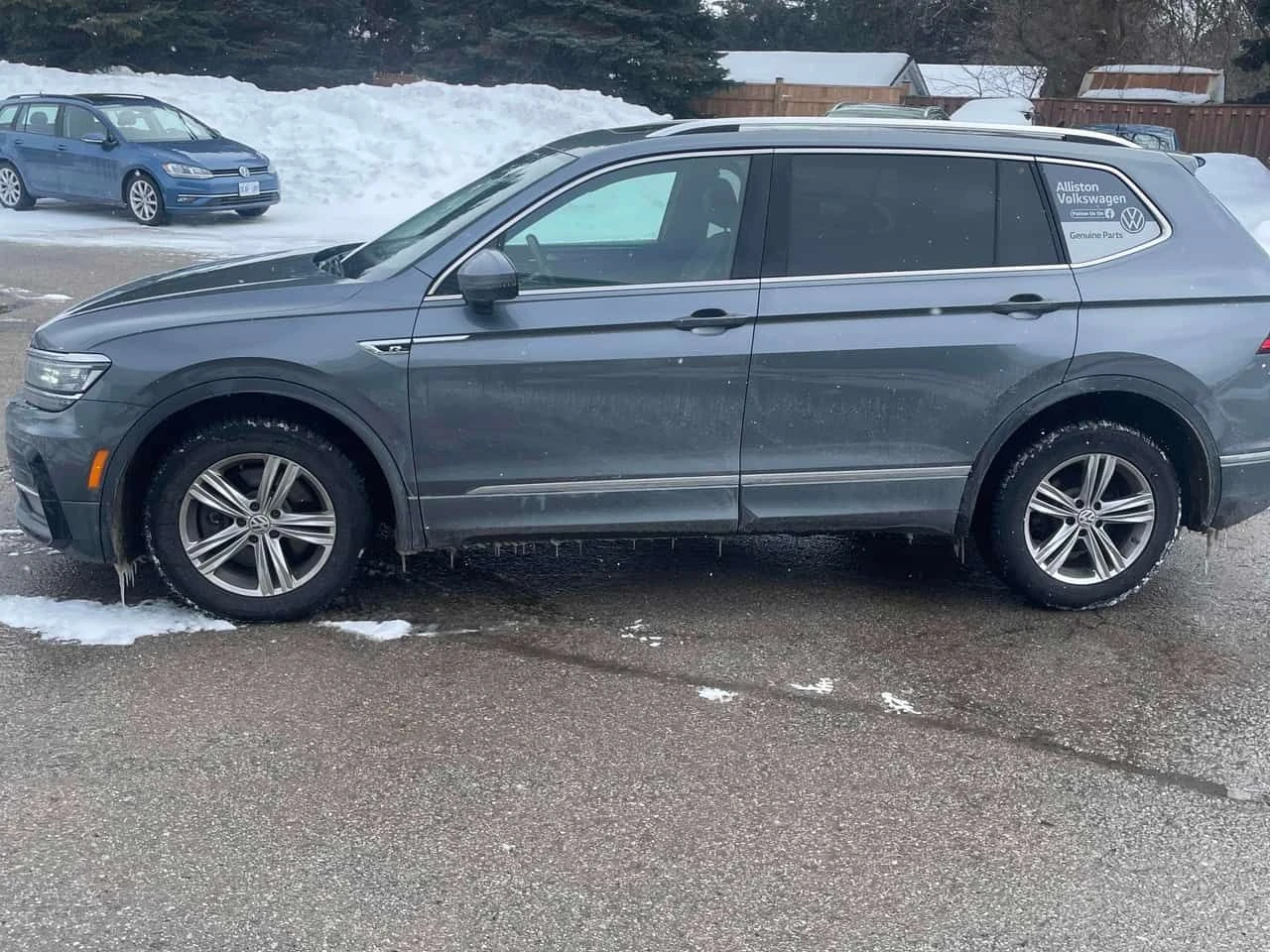 VW Tiguan * Highline * CARFAX * ДИГИТАЛНО ТАБЛО* ПОДГРЕВ*  - изображение 2