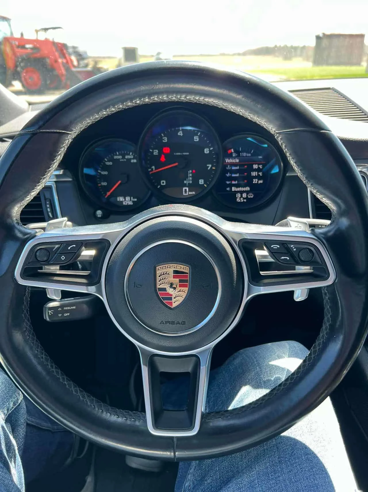 Porsche Macan * AWD * ПАНОРАМА * 360 * ПОДГРЕВ , снимка 8 - Автомобили и джипове - 54323974