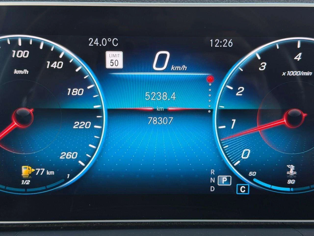 Mercedes-Benz GLE ПАНО / ЛИЗИНГ / ЦЕНА до БГ, снимка 17 - Автомобили и джипове - 55336569