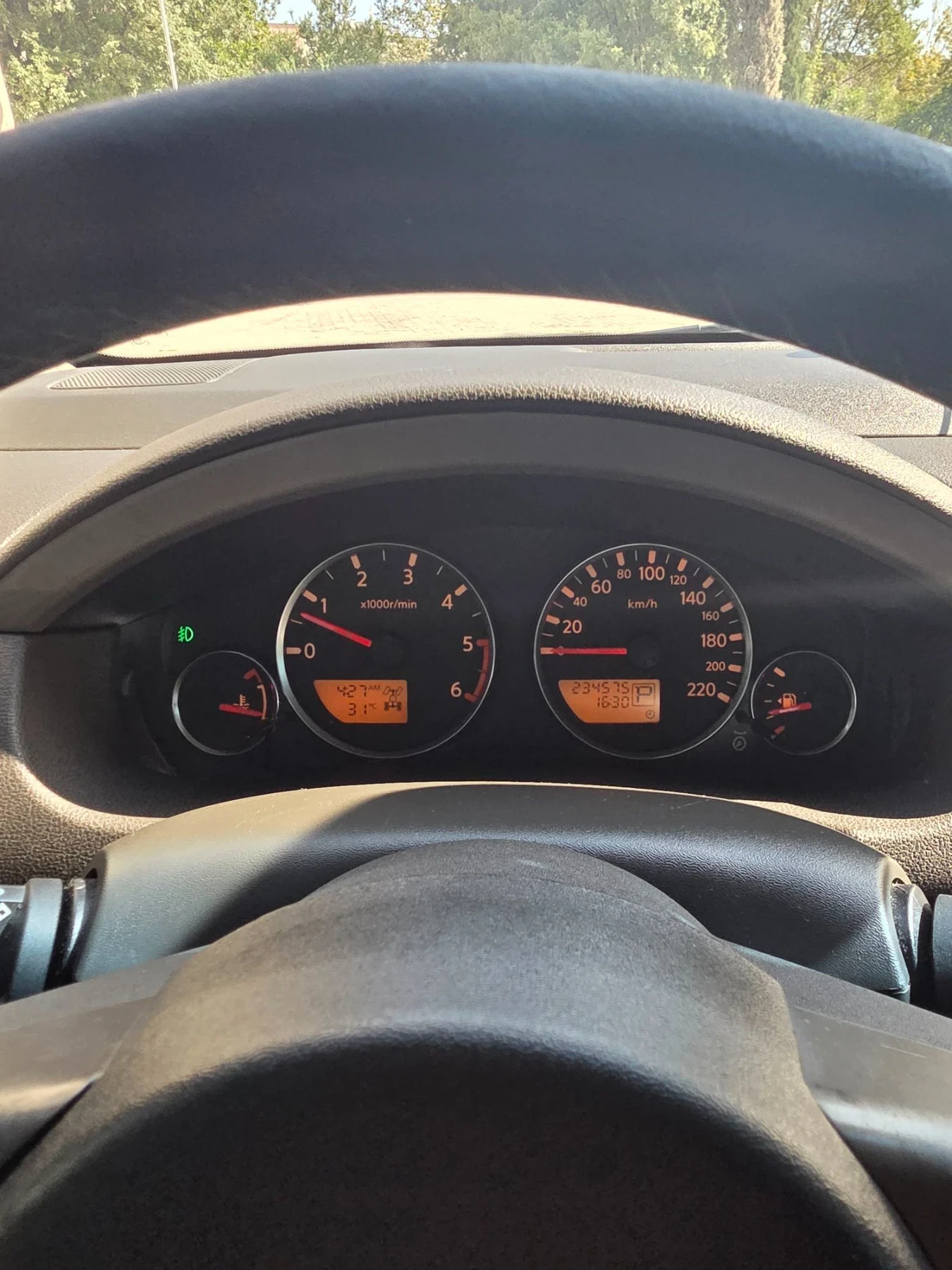 Nissan Pathfinder 2.5 DTi 171 к.с. 4WD, снимка 11 - Автомобили и джипове - 55644063