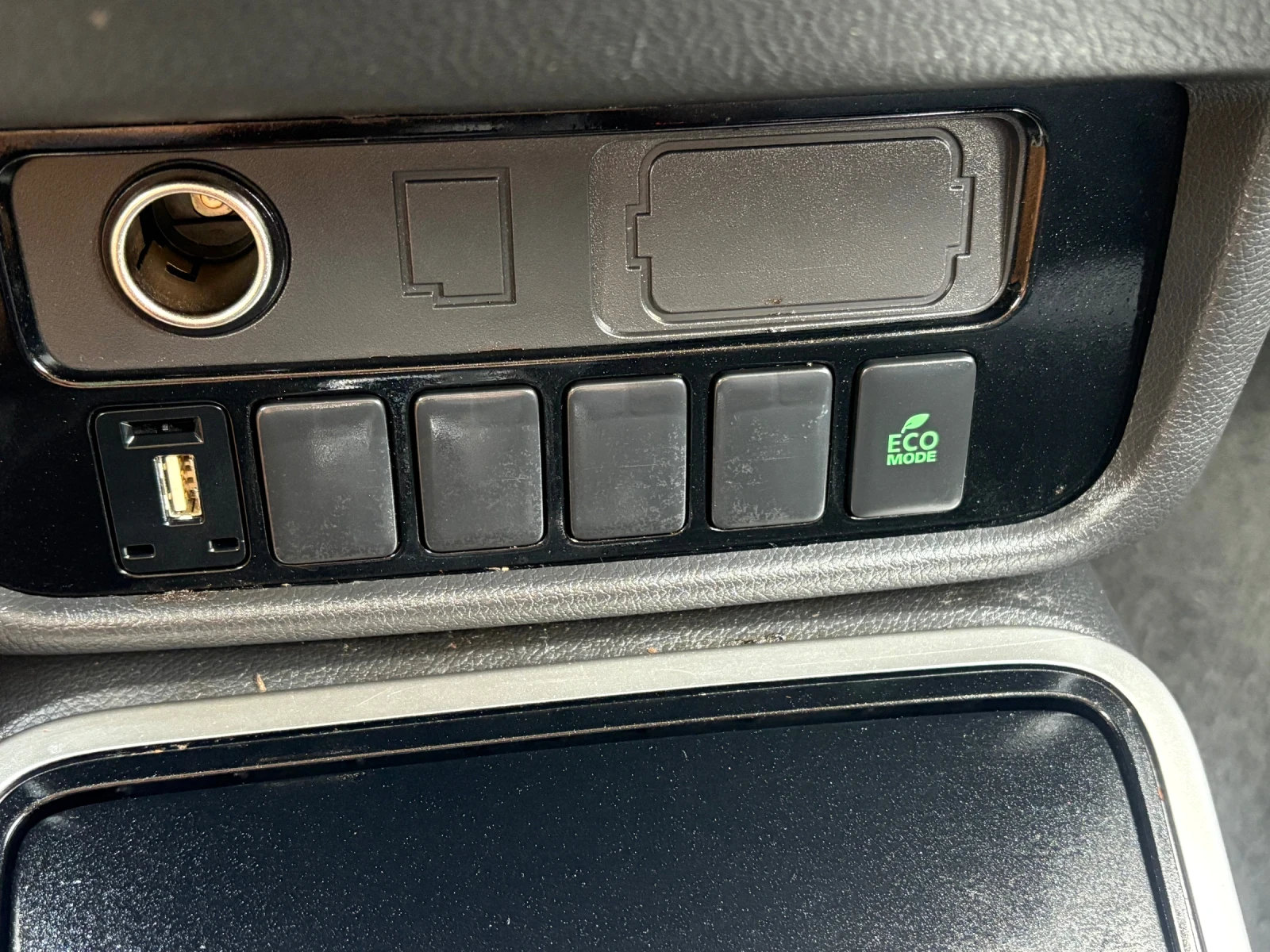 Mitsubishi Outlander | Mobile.bg � ����������� 12