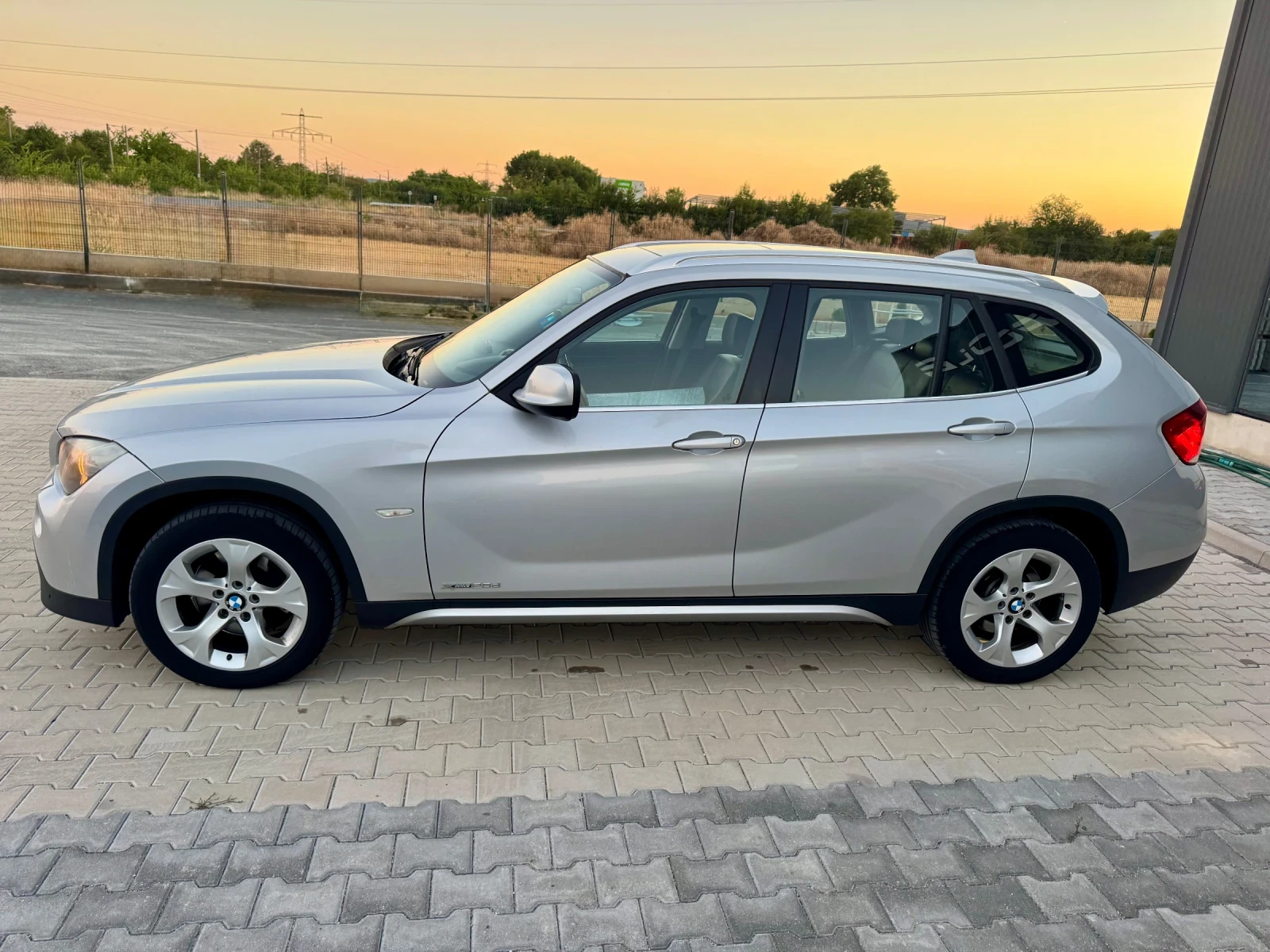 BMW X1 Xdrive 23d, снимка 5 - Автомобили и джипове - 55964092