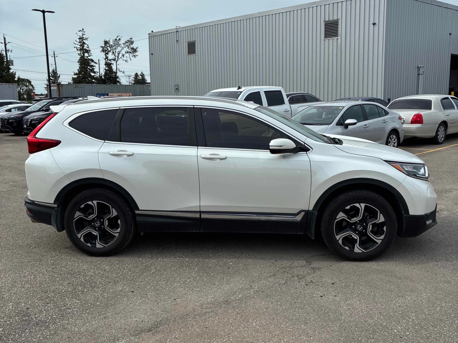 Honda Cr-v Touring | CARFAX | АВТОКРЕДИТ БЕЗ ПЪРВОНАЧАЛНА , снимка 4 - Автомобили и джипове - 56076317