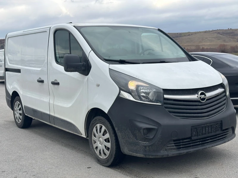 Opel Vivaro, снимка 2 - Бусове и автобуси - 48354814