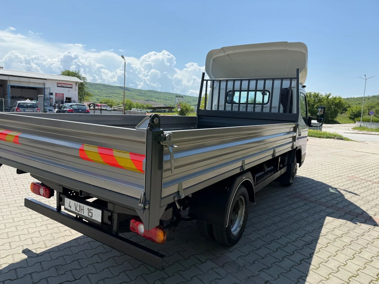 Mitsubishi Canter 3.0 - изображение 5