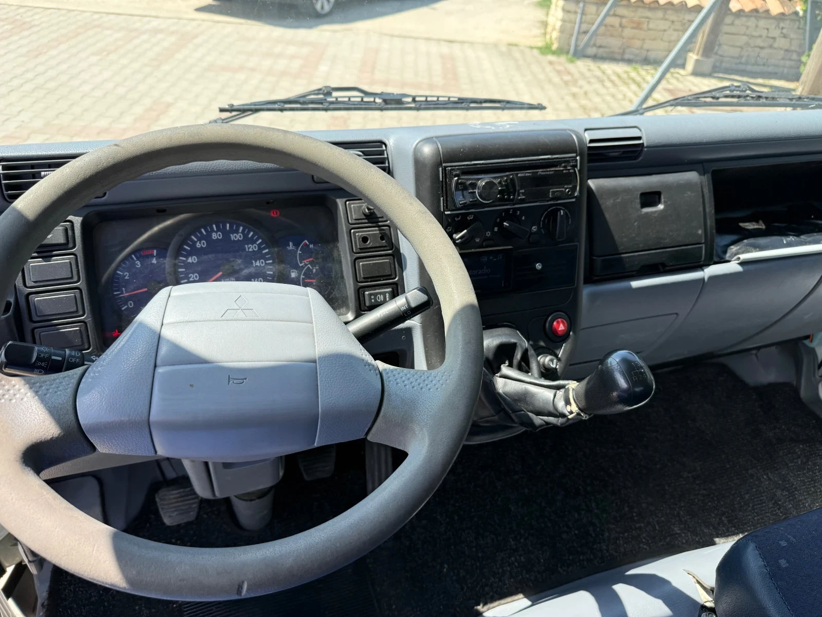 Mitsubishi Canter 3.0 - изображение 10