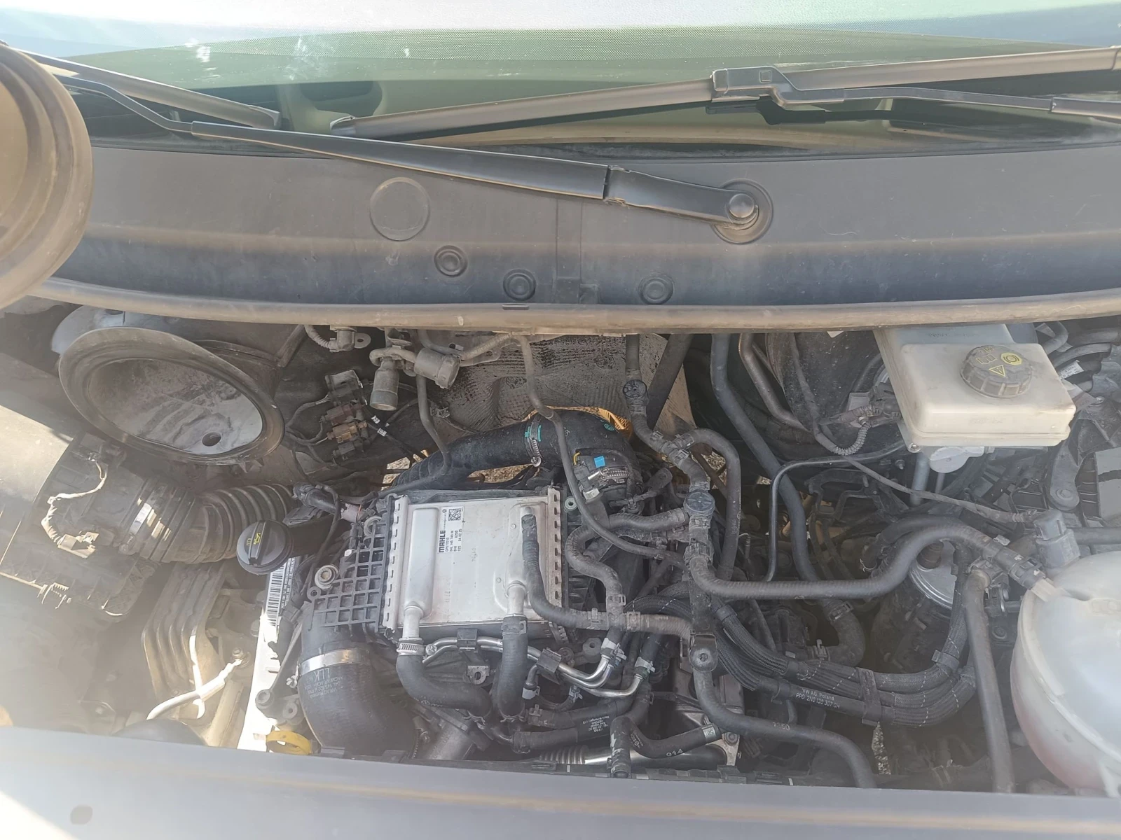 VW Crafter Фургон , снимка 13 - Бусове и автобуси - 55989130