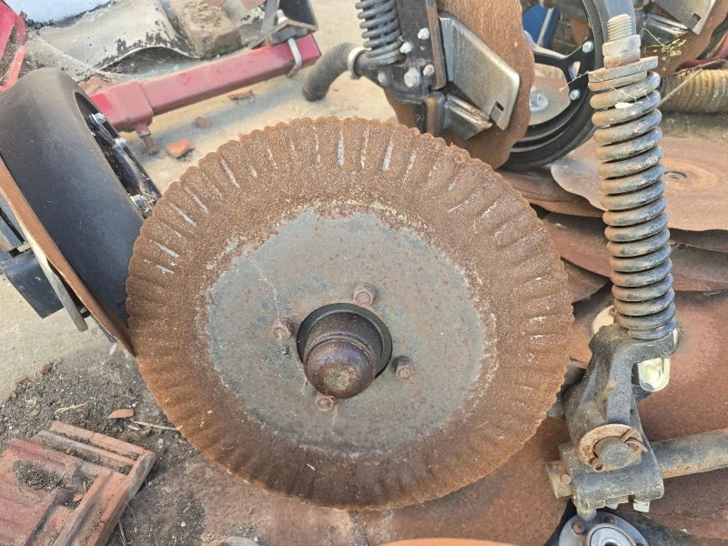 Продълбочител Great Plains Ss1300, снимка 6 - Селскостопанска техника - 52809022