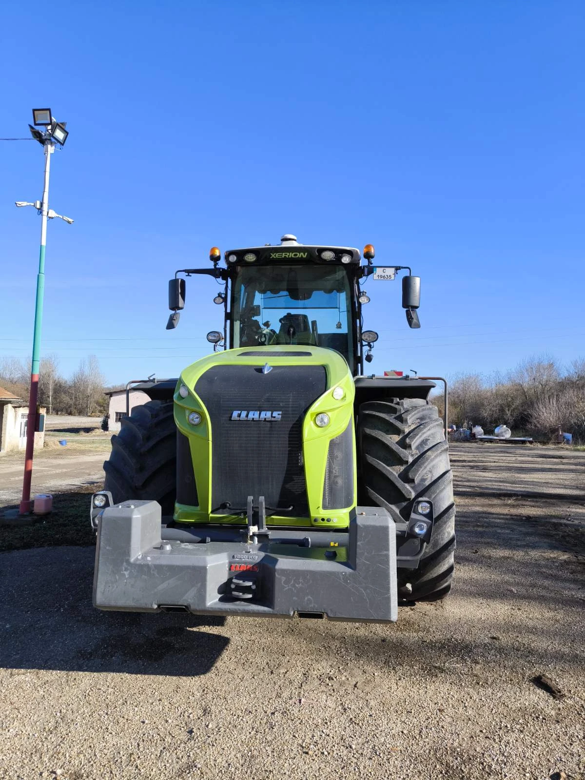 Трактор Claas XERION 4000 - изображение 4