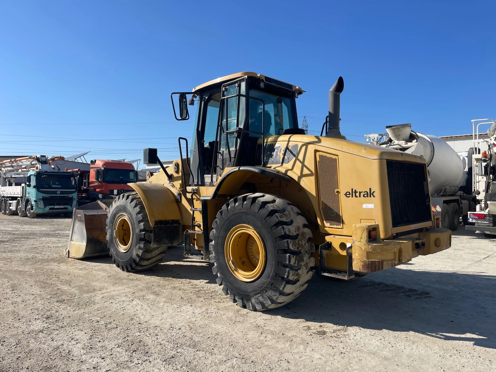 Челен товарач Caterpillar 950 H  - изображение 4