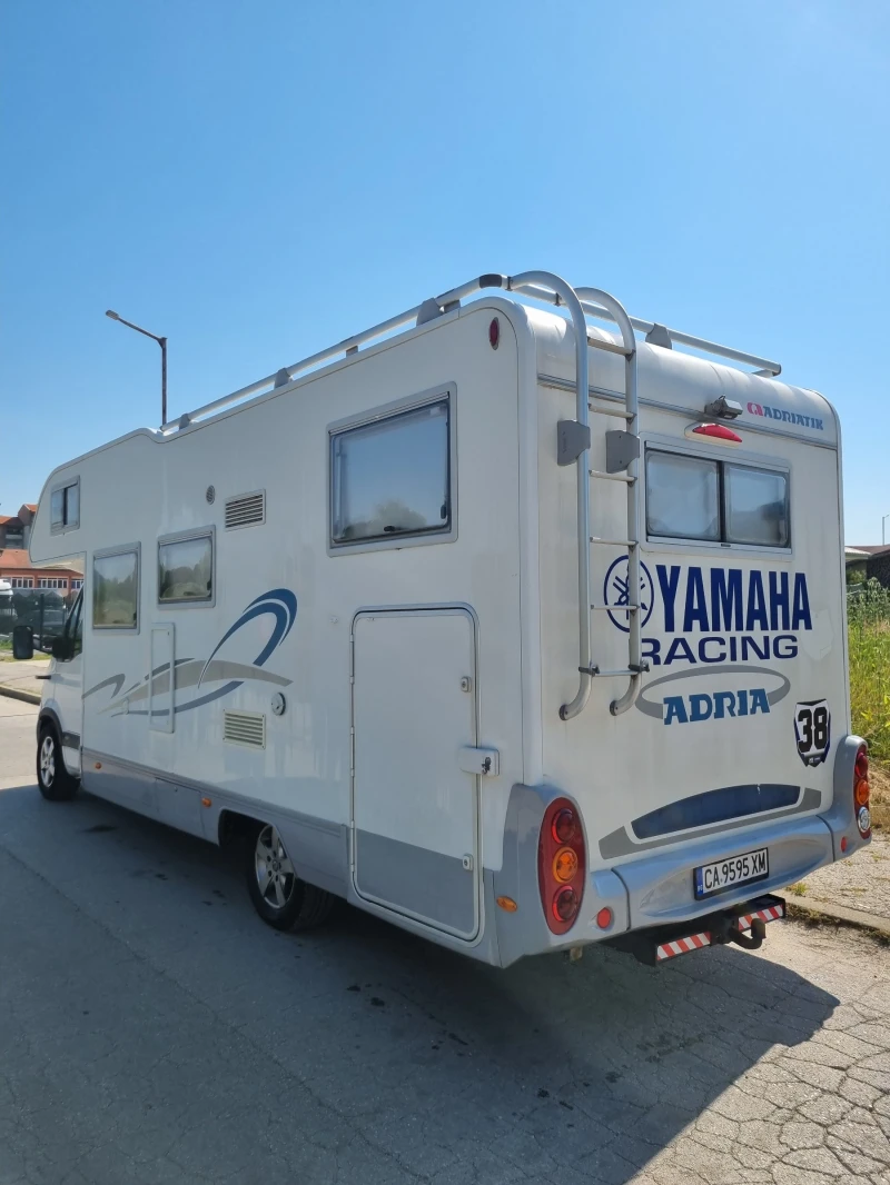 Кемпер Adria, снимка 3 - Каравани и кемпери - 52570375