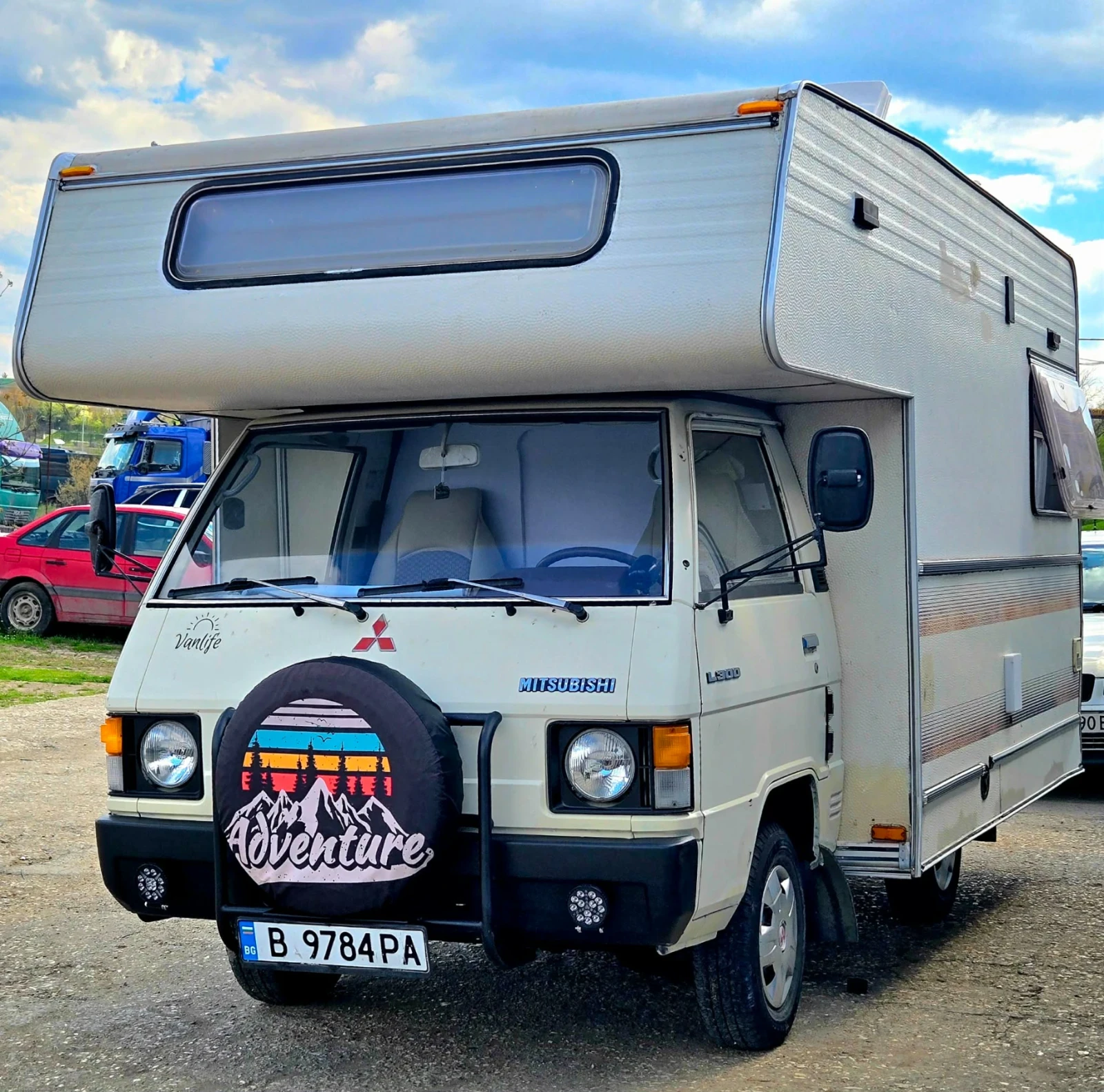 Кемпер Mitsubishi L300 Tabert