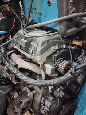 Продавам напълно оборудван двигател 2.5 Дизел за Опел Виваро , снимка 2 - Части - 46397122