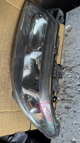       a Renault Laguna - 8200002845 / 89004687