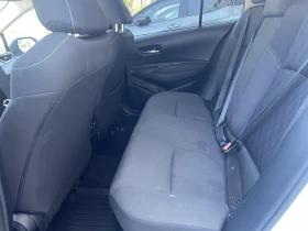 Toyota Corolla 1.8 HEV , снимка 12