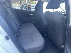 Toyota Corolla 1.8 HEV , снимка 11