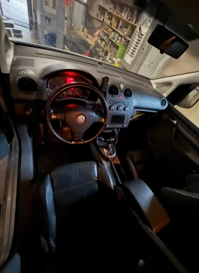VW Caddy 1, 9 105 автомат кожа, снимка 8