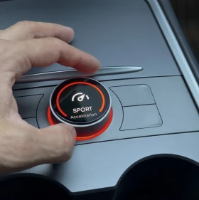 Tesla Model Y Performance, снимка 8