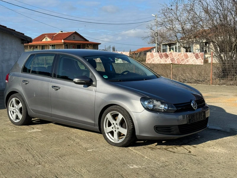 VW Golf 1.6TDI, снимка 1 - Автомобили и джипове - 48305059