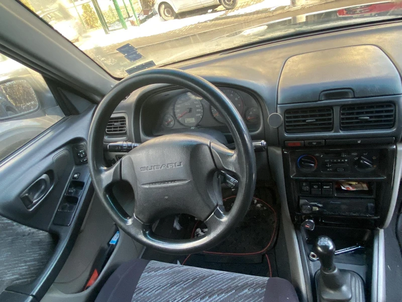 Subaru Forester, снимка 13 - Автомобили и джипове - 48548889