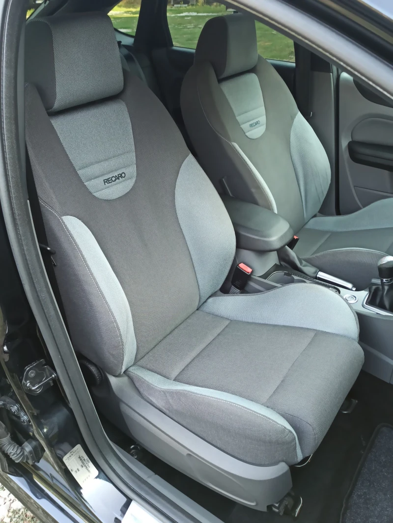 Ford Focus 2.5T/ST/Facelift/Швейцария , снимка 13 - Автомобили и джипове - 51396245