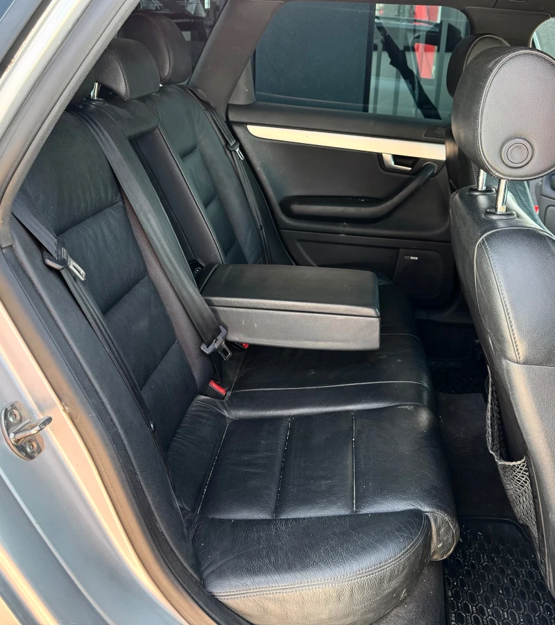 Audi A4 3.0i / ГАЗ / обслужена, снимка 12 - Автомобили и джипове - 51819846