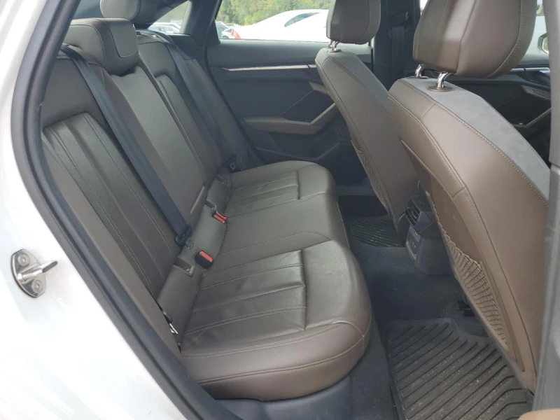 Audi A3 Premium Plus / 2.0 TFSI / Quattro / Кожа / Пано. /, снимка 10 - Автомобили и джипове - 52332324