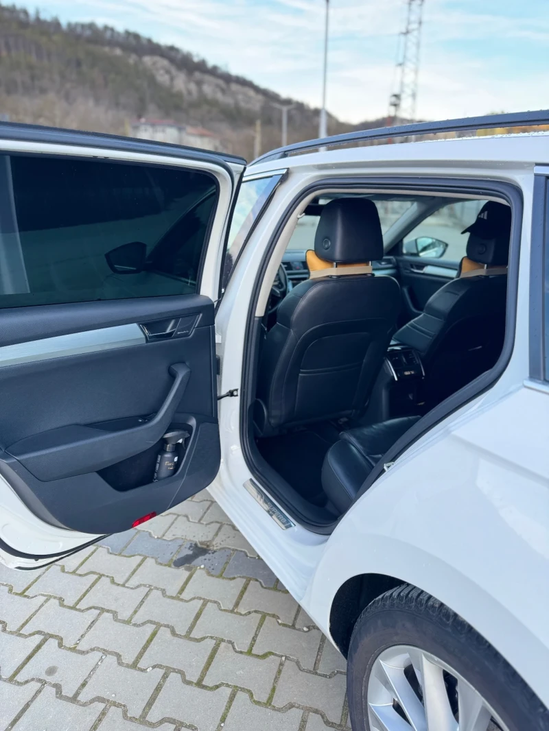 Skoda Superb 1.6TDI, снимка 10 - Автомобили и джипове - 52958587