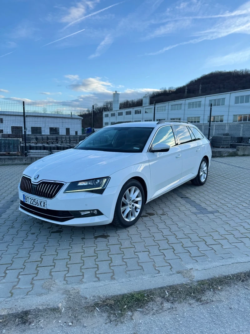 Skoda Superb 1.6TDI, снимка 3 - Автомобили и джипове - 52958587