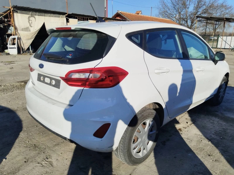 Ford Fiesta 1.5tdci 3 броя на части, снимка 2 - Автомобили и джипове - 53076274