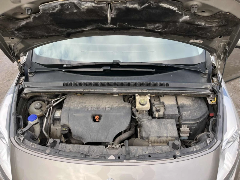 Peugeot 3008 2.0 HDI AUTOMATIC, снимка 8 - Автомобили и джипове - 53123288