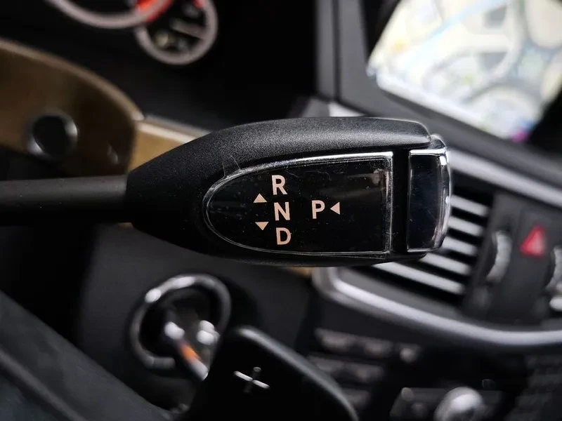 Mercedes-Benz E 300 Elegance | Mobile.bg � ����������� 9