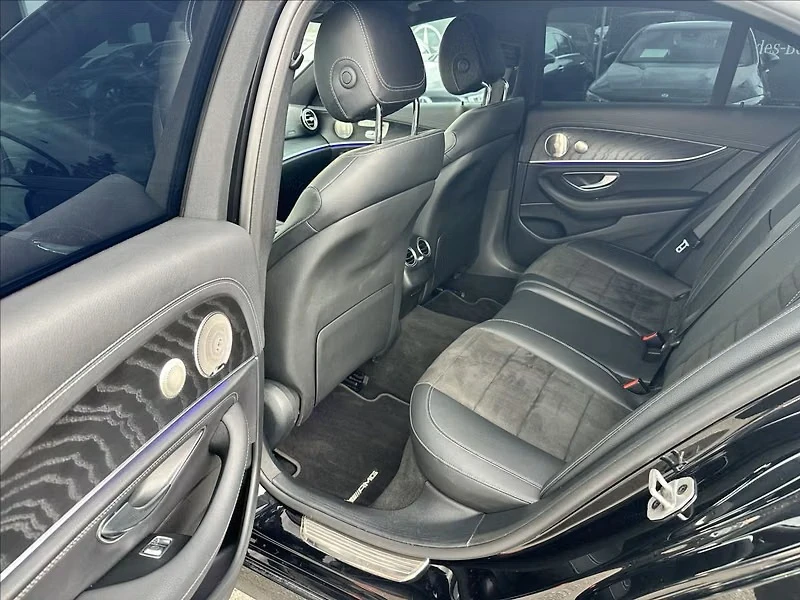 Mercedes-Benz E 220 d 4MATIC AMG-Line, снимка 6 - Автомобили и джипове - 55146677