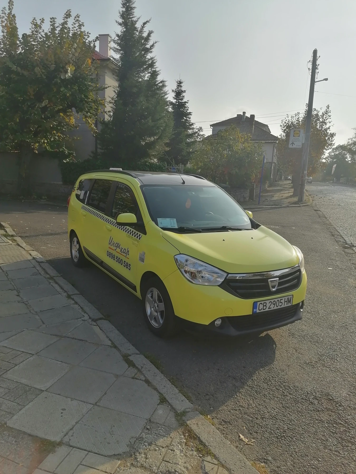 Dacia Lodgy 1.6 i, снимка 1