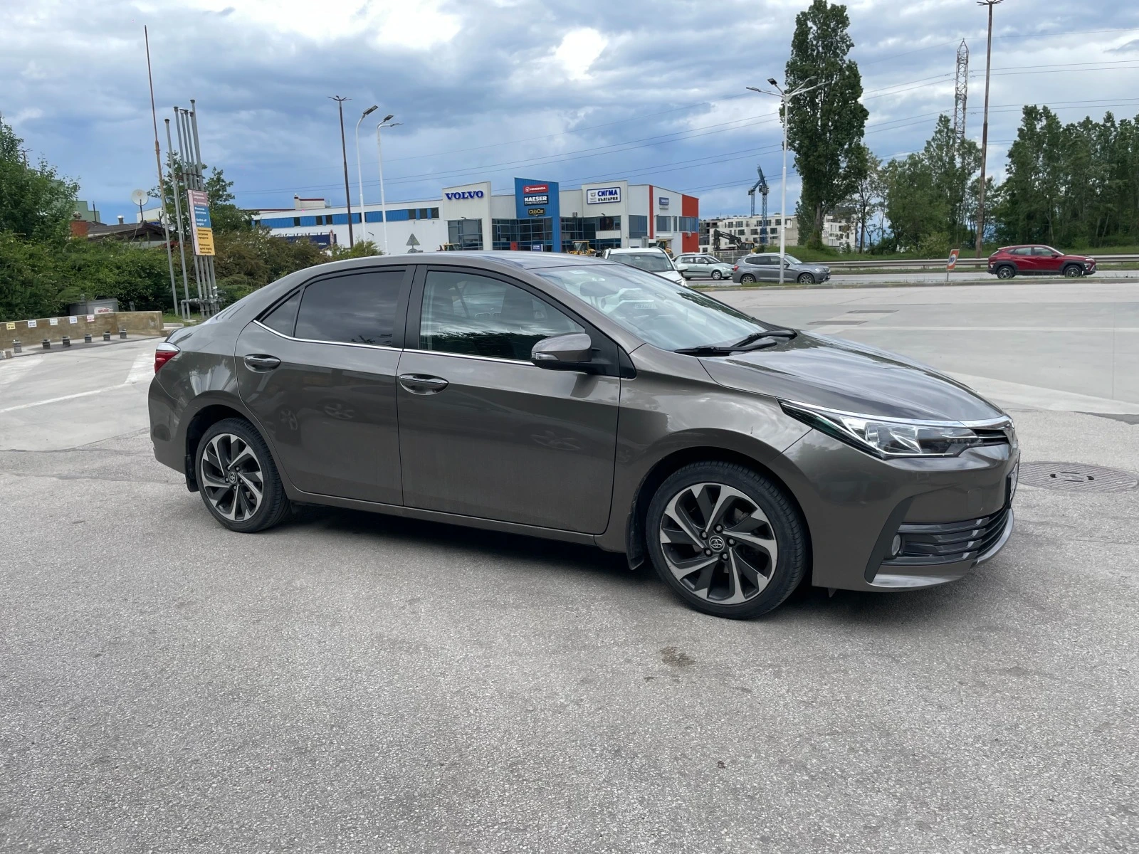 Toyota Corolla Anniversary Edition, 1.6 Valvematic - изображение 3