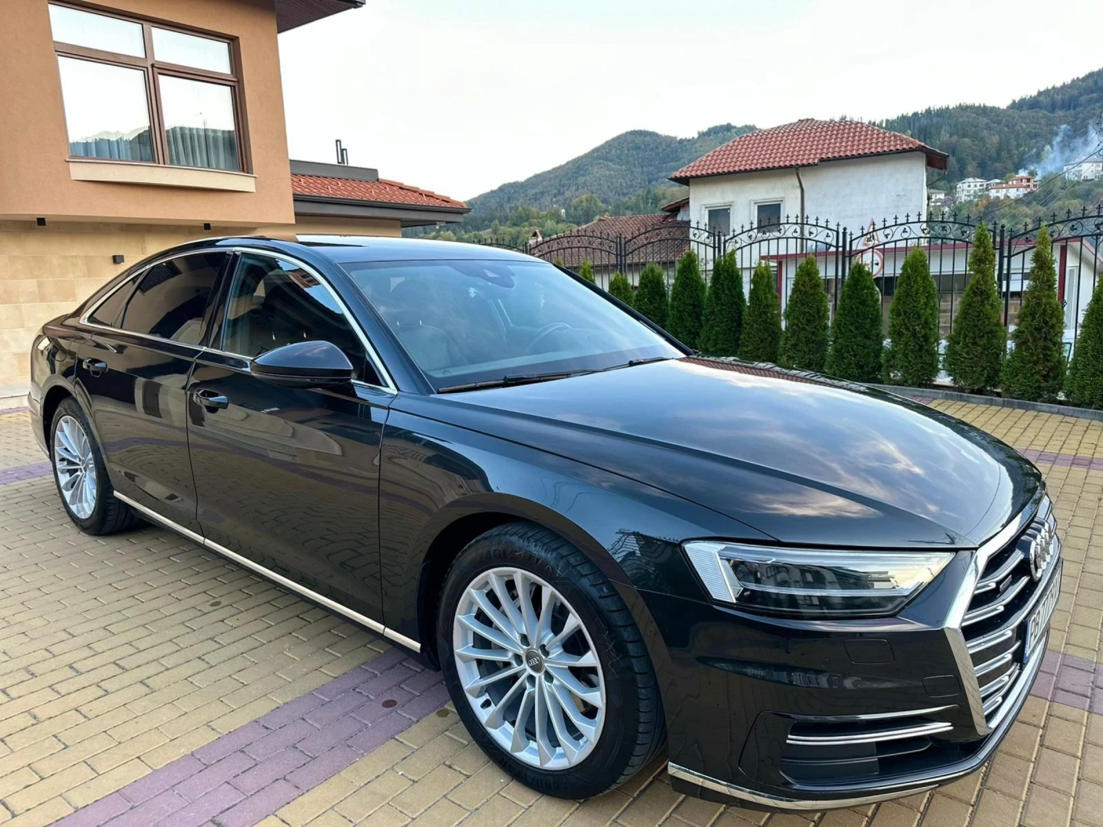 Audi A8 BLACK BULLET  - изображение 10