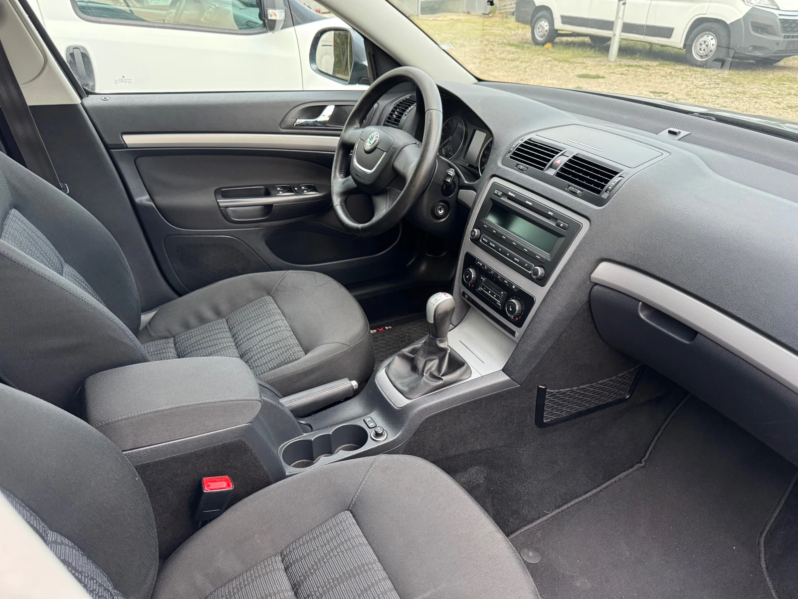 Skoda Octavia 1.9TDI 209000km.100% | Mobile.bg — изображение 13