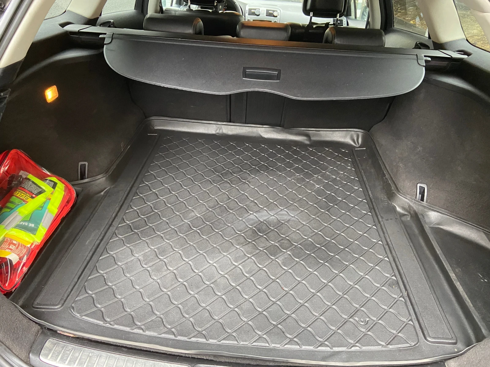 Toyota Avensis 2.2 D4D - изображение 10