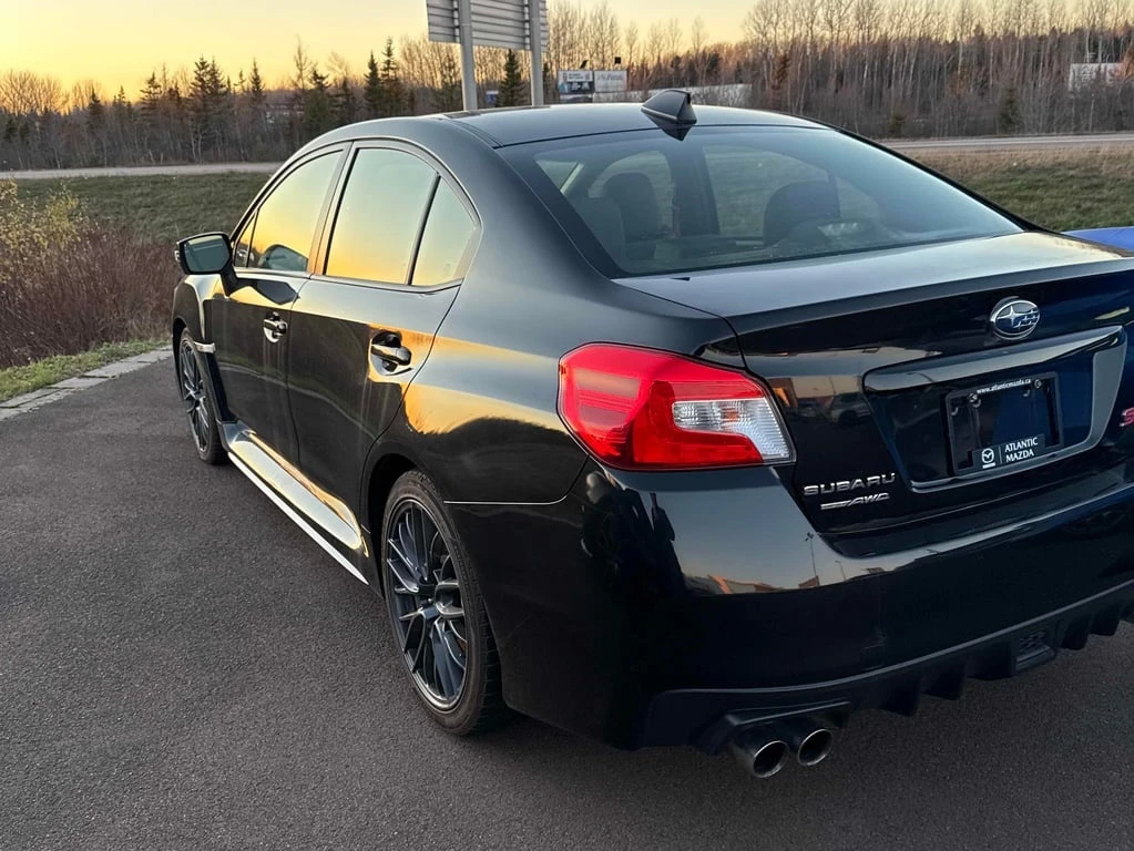 Subaru WRX * STI * CARFAX *    | Mobile.bg   3