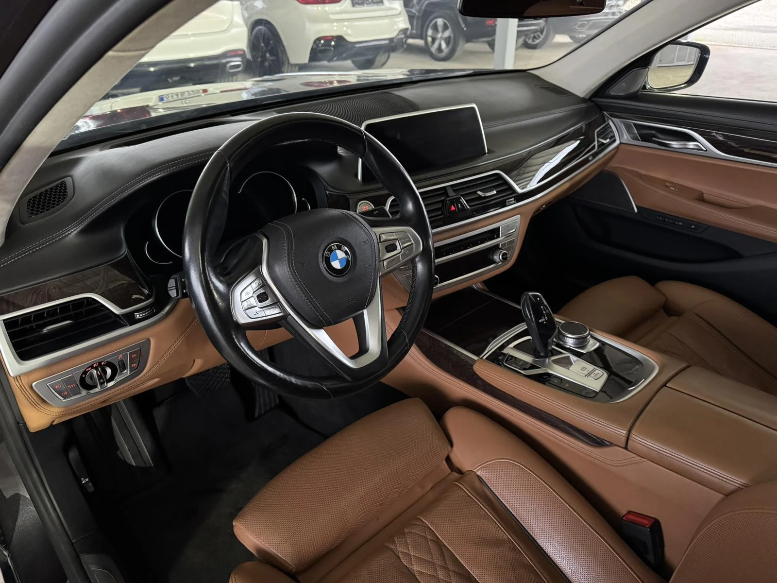 BMW 750 LI* 449* Xdrive* 3xTV* H/K* DISTR* Business class* - изображение 9