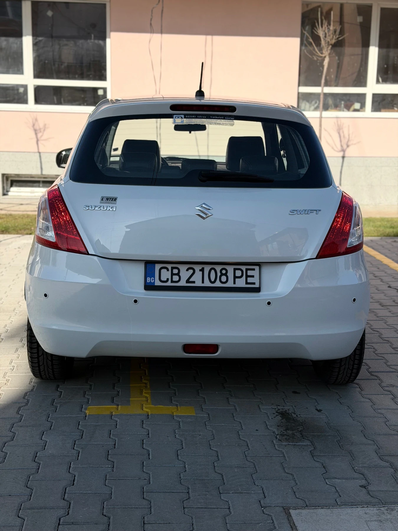 Suzuki Swift  - изображение 3