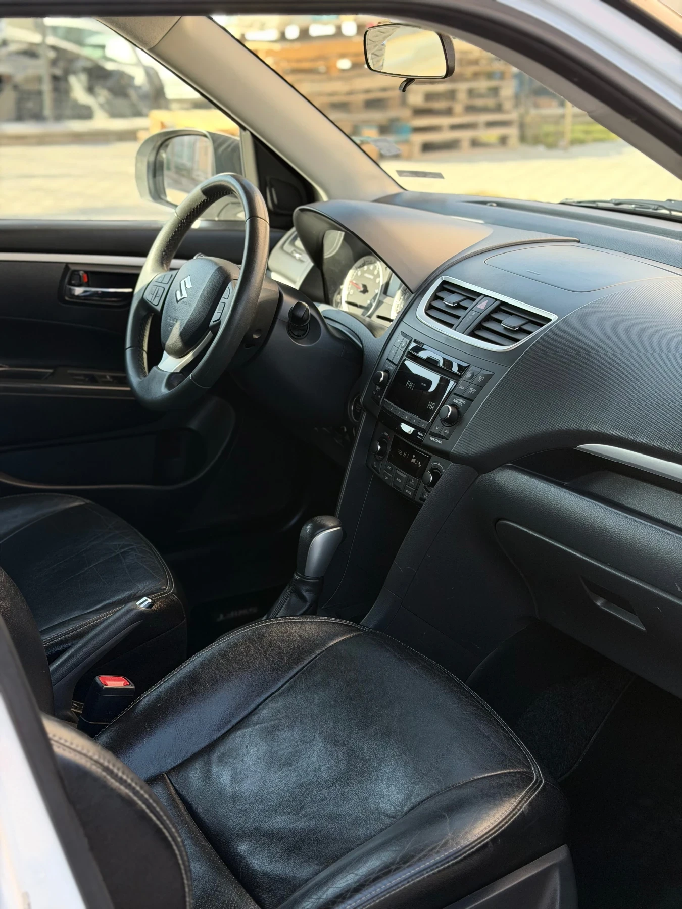 Suzuki Swift  - изображение 5